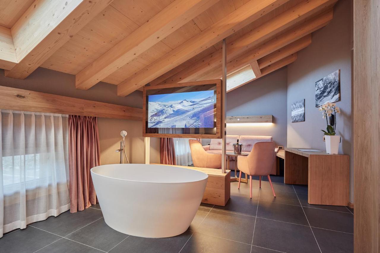 Hotel Dimora Degli Dei Livigno Esterno foto